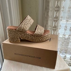Matisse Woven Sandals NWTs